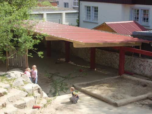 Das neue Schleppdach im Schneckenhaus